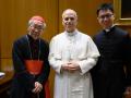 El cardenal Zen junto al Papa