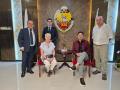 Familiares de Diego Bello con el director del NBI en Filipinas

REMITIDA / HANDOUT por PLATAFORMA JUSTICIA PARA DIEGO
Fotografía remitida a medios de comunicación exclusivamente para ilustrar la noticia a la que hace referencia la imagen, y citando la procedencia de la imagen en la firma
15/1/2026