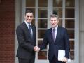 Pedro Sánchez y Alberto Núñez Feijóo, en una reunión en La Moncloa en marzo de 2025
