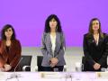 La Secretaria de Estado de Igualdad, María Guijarro (i); la ministra de Igualdad, Ana Redondo (c) y la delegada del gobierno contra la violencia de género, Carmen Martínez (d)
