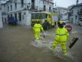 La UME interviene en Grazalema (Cádiz) ante la anegación de calles y viviendas