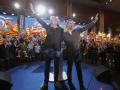 El presidente del Partido Popular, Alberto Núñez Feijóo (d) y el candidato Jorge Azcón
