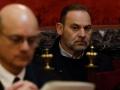 El ex ministro de Transportes, José Luis Ábalos, sentado en el banquillo del Supremo por primera vez