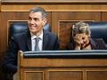 El presidente del Gobierno, Pedro Sánchez, y la vicepresidenta segunda y ministra de Trabajo y Economía Social, Yolanda Díaz