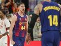 VALENCIA, 20/02/2026.- El alero del FC Barcelona, Joel Parra, celebra una canasta durante el partido de cuartos de final de la Copa del Rey de baloncesto que disputan este viernes frente a UCAM Murcia en el Roig Arena, en Valencia. EFE/Manuel Bruque