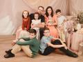 José Antonio y Alicia, junto a sus hijos Javier(13), Jaime(12), Samuel(10), Alicia(7), Eva(3) y Rut (5m)