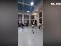Un robot bailando ballet al ritmo de una canción china - EFE