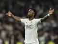 Vinicius Junior celebra uno de los goles marcados en el derbi ante el Atlético de Madrid