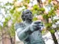 Imagen de la estatua erigida en el distrito de Chamberí en honor al ingeniero Agustín de Betancourt