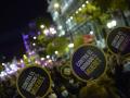 Algunas de las pancartas en una manifestación convocada por Movimiento Feminista contra la violencia machista