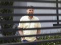 El expresidente brasileño Jair Bolsonaro hace un gesto desde su residencia en Brasilia