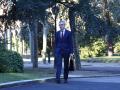 El nuevo ministro de Hacienda, Arcadi España, llegando este martes a su primer Consejo de Ministros