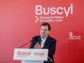 El presidente de la Junta de Castilla y León, Alfonso Fernández Mañueco, participa en el acto conmemorativo del modelo del transporte de viajeros 'Buscyl'