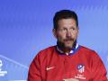 MAJADAHONDA (MADRID) 13/04/2026.- El entrenador del Atlético de Madrid Diego Pablo Simeone durante la rueda de prensa tras el entrenamiento del equipo previo partido Champions League contra el FC Barcelona en el Centro Deportivo de Majadahonda, Madrid este lunes. EFE/Sergio Pérez