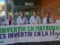 Concentración de Satse Córdoba reclamando más matronas