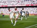 Andrés Castrín marca un gol con el Sevilla