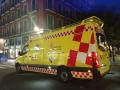 Una ambulancia de Sacyl, en el centro de Valladolid, este sábado por la noche