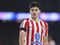 Julián Álvarez, en un partido con el Atlético de Madrid en el Camp Nou