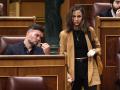 El portavoz de ERC en el Congreso, Gabriel Rufián, y la secretaria general de Podemos, Ione Belarea