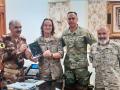 Kitín Muñoz y Terencio Pérez se reunieron en Irak con general Karim Aboud Al-Tamini Jefe del Servicio Antiterrorista de Irak. El la foto les acompaña el coronel Theodore Unbenhagen, boina verde estadounidense