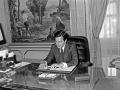 En su despacho del Palacio de La Moncloa en junio de 1977