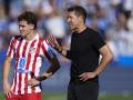 Diego Pablo Simeone y Julián Álvarez, en una imagen de esta temporada