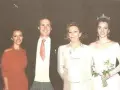 La difunta duquesa, junto a sus hijas Ángela y Cristina, en la boda de esta última con Jaime Álvarez de las Asturias