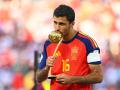 (Foto de ARCHIVO)
19 July 2026, US, East Rutherford: Spain's Rodri kisses the FIFA World Cup Trophy following the 2026 FIFA World Cup final between Spain and Argentina at New York-New Jersey Stadium (MetLife Stadium). Photo: Tom Weller/dpa

19/7/2026 ONLY FOR USE IN SPAIN