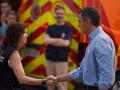 La presidenta de la Comunidad de Madrid, Isabel Díaz Ayuso, y el presidente del Gobierno, Pedro Sánchez, en el Puesto de Mando Avanzado (PMA) de Cenicientos

REMITIDA / HANDOUT por COMUNIDAD DE MADRID
Fotografía remitida a medios de comunicación exclusivamente para ilustrar la noticia a la que hace referencia la imagen, y citando la procedencia de la imagen en la firma
01/1/1970