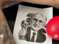 El tatuaje de Cucurella con la cara de Luis de la Fuente