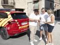 Marta Barrachina con el alcalde de Tírig