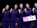 El equipo español celebra el oro en en el Campeonato Mundial que se disputa en el Festhalle de Frankfurt