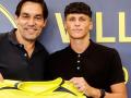 Budesca tras renovar el martes su contrato con el Villarreal, junto a Miguel Ángel Tena