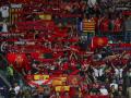 La afición del Mallorca, con banderas de España