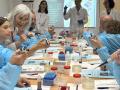 Una de las sesiones del proyecto "Pueblos con-Ciencia" del equipo SWICEU de la CEU UCH, en la localidad valenciana de Cheste