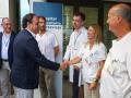 Juanfran Pérez Llorca en su visita al hospital de Torrevieja
