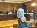 El hombre acusado de varios delitos de maltrato en el ámbito de la violencia de género, en el juicio celebrado en la Audiencia de Pontevedra, a 10 de septiembre de 2026.

EUROPA PRESS
10/9/2026