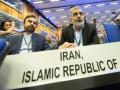 El embajador iraní ante la ONU en Viena, Reza Najafi (izquierda), y Behrouz Kamalvandi (derecha), portavoz de la Organización de Energía Atómica de Irán