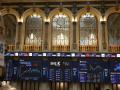 Pantalla con datos del Ibex, en el Palacio de la Bolsa de Madrid.