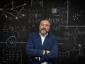 El profesor Ikerbasque en el puntero Donostia Internacional Physics Center (DIPC) y director científico de Multiverse Computing, Román Orús,