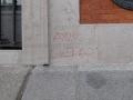 Amenazas a Isabel Díaz Ayuso en la fachada de la Real Casa de Correos