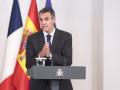 El presidente del Gobierno, Pedro Sánchez, en una rueda de prensa con Enmanuel Macron en Moncloa