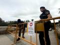 Imagen de unos agentes en el Jardín del Turia de Valencia