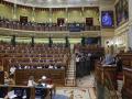 El presidente del Gobierno, Pedro Sánchez, interviene en el pleno en el que se debate y vota los decretos de vivienda del Gobierno celebrado este viernes en el Congreso.