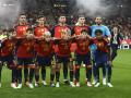 Los jugadores de la selección española posan antes del inicio del encuentro ante la República Checa en el Carlos Tartiere