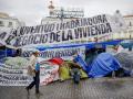 Acampada por la vivienda en la Puerta del Sol