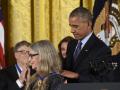 Margaret Hamilton con Barack Obama