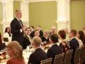 El Rey Felipe VI durante el almuerzo en Helsinki