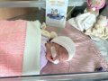 La pequeña Millie en el hospital