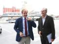 El consejero de Agricultura, Ganadería, Medio Rural y Política Ambiental, Joaquín Antonio Pino (izquierda), visita las instalaciones de Cobadú, la mayor empresa zamorana